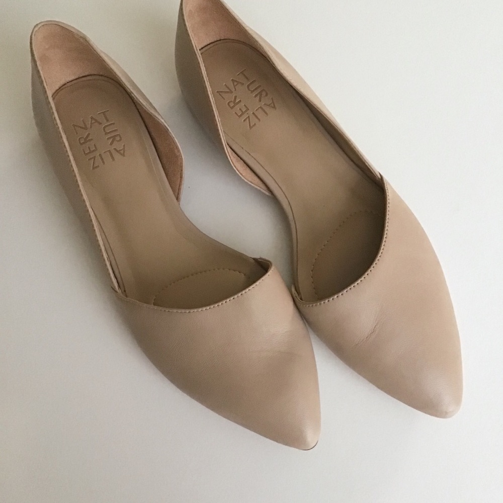 Naturalizer Nude Flats -Wide